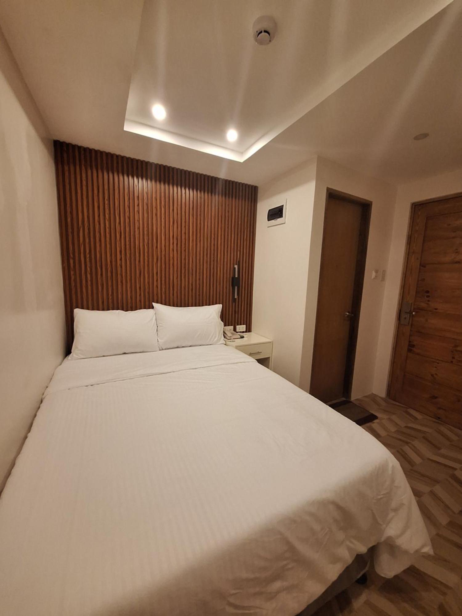 Casa Ison Hotel Sablayan Zewnętrze zdjęcie